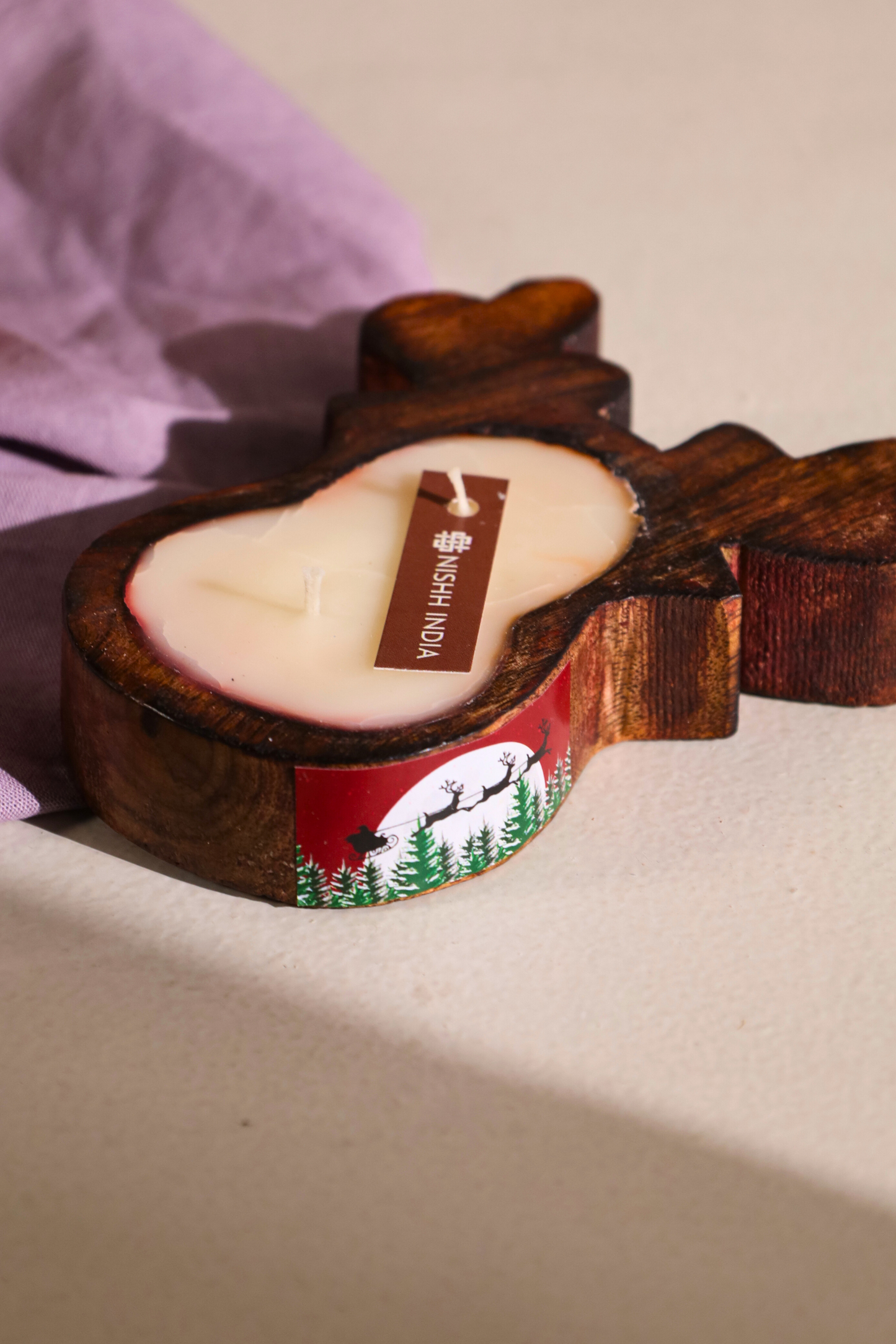 SOLACE | Handcrafted Reindeer Wooden Scented Candle