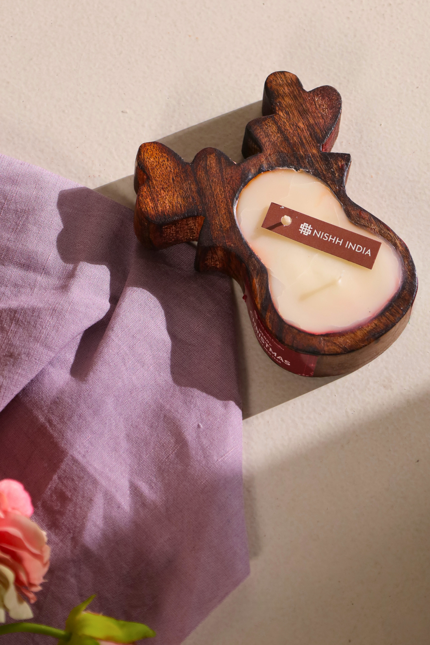 SOLACE | Handcrafted Reindeer Wooden Scented Candle