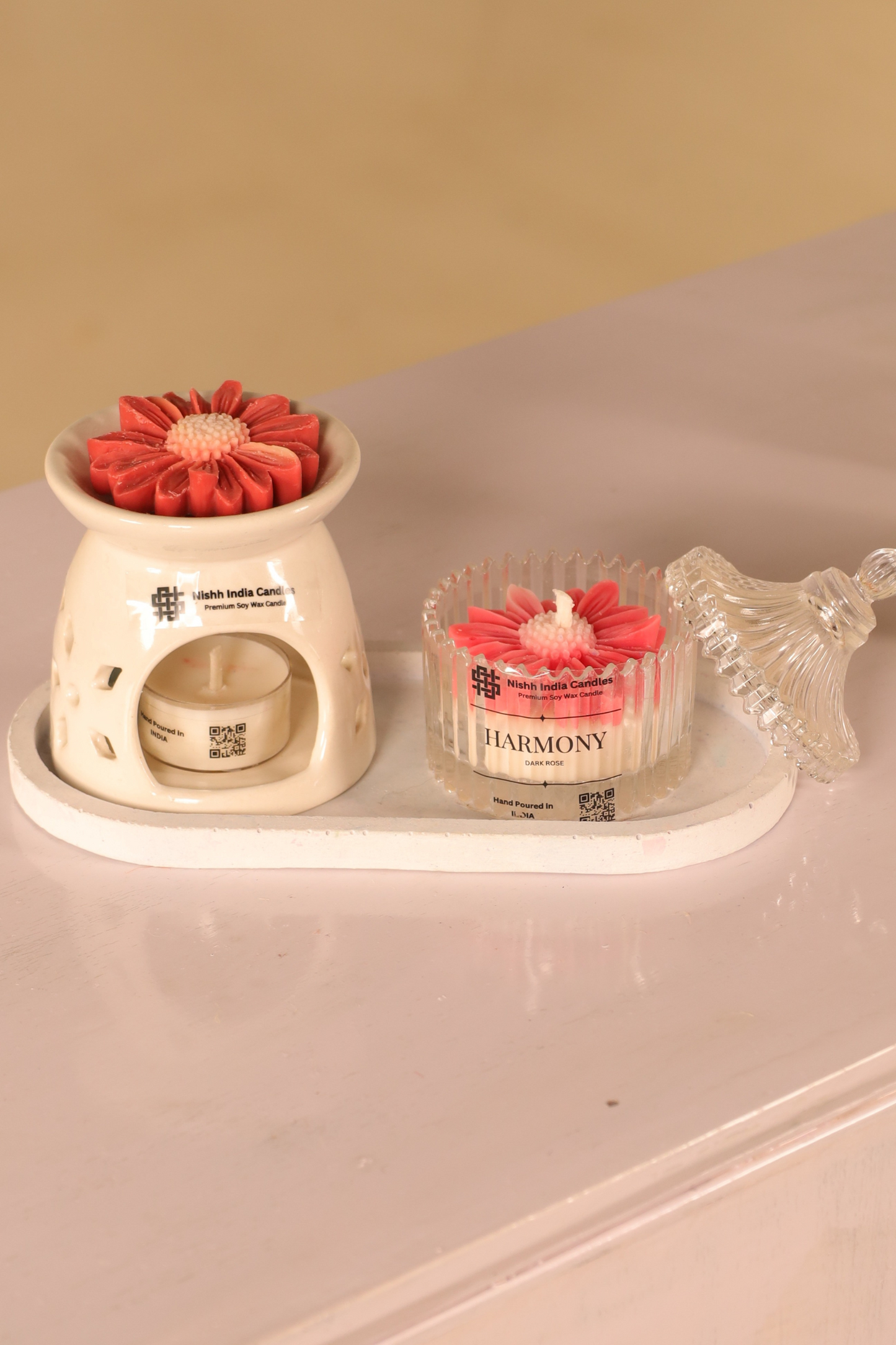 DAISY DREAMS | Handcrafted Luxury Dome Jar Scented Candle - Set of 3