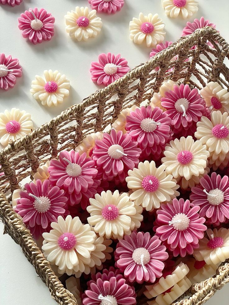 DAISY | Handcrafted Scented Floating Candles