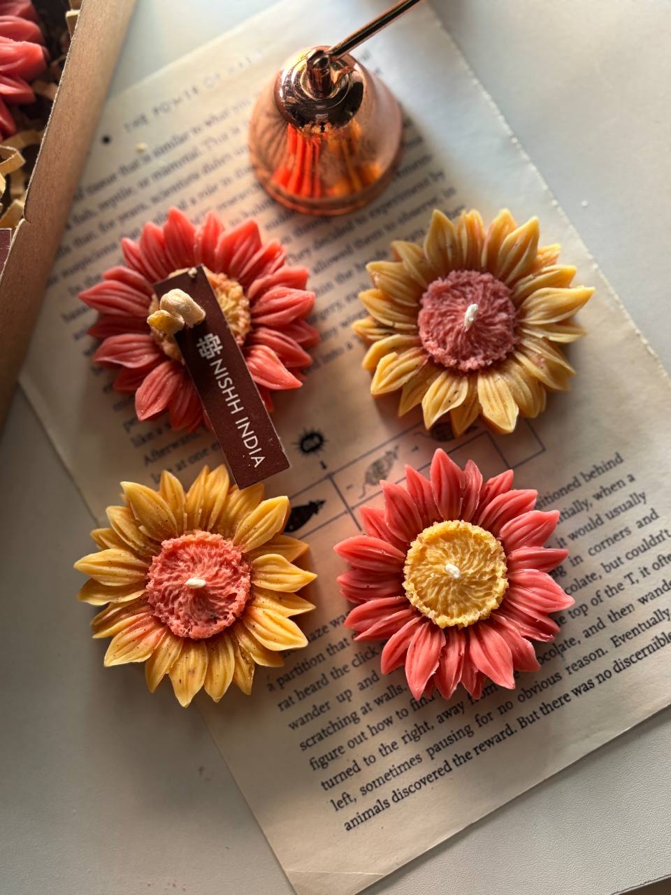 SUNSHINE | Handcrafted Scented Floating Candles - Set of 18