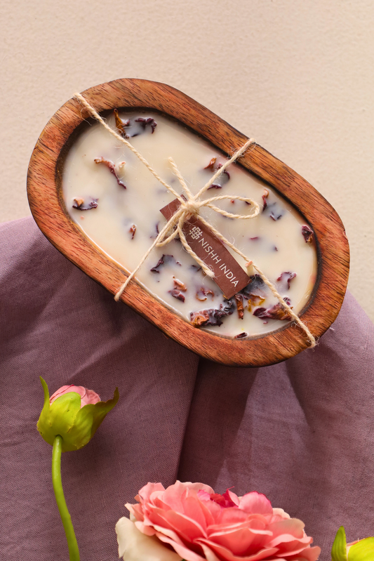 SCARLET | Wooden Bowl Candle with Rose Petals | Dark Rose