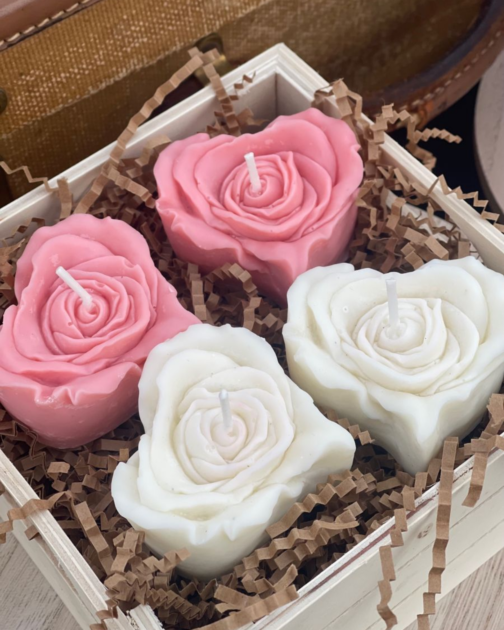 Wedding return gift rose petal scented candle